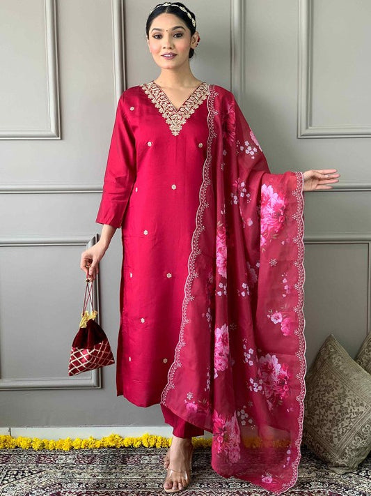 HERE&NOW Women Embroidered Regular Sequinned Chanderi Silk Kurti