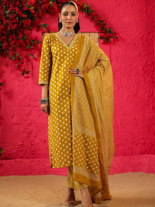 DIMPLE DESIGN STUDIO Women Polka Dots Printed Regular Kurta with Trousers & With Dupatta