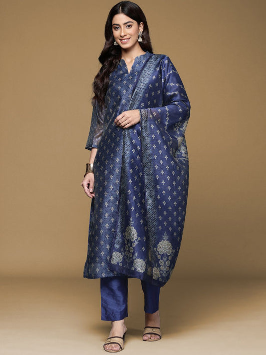 House of Pataudi Women Floral Printed Straight Kurta With Trousers & Dupatta