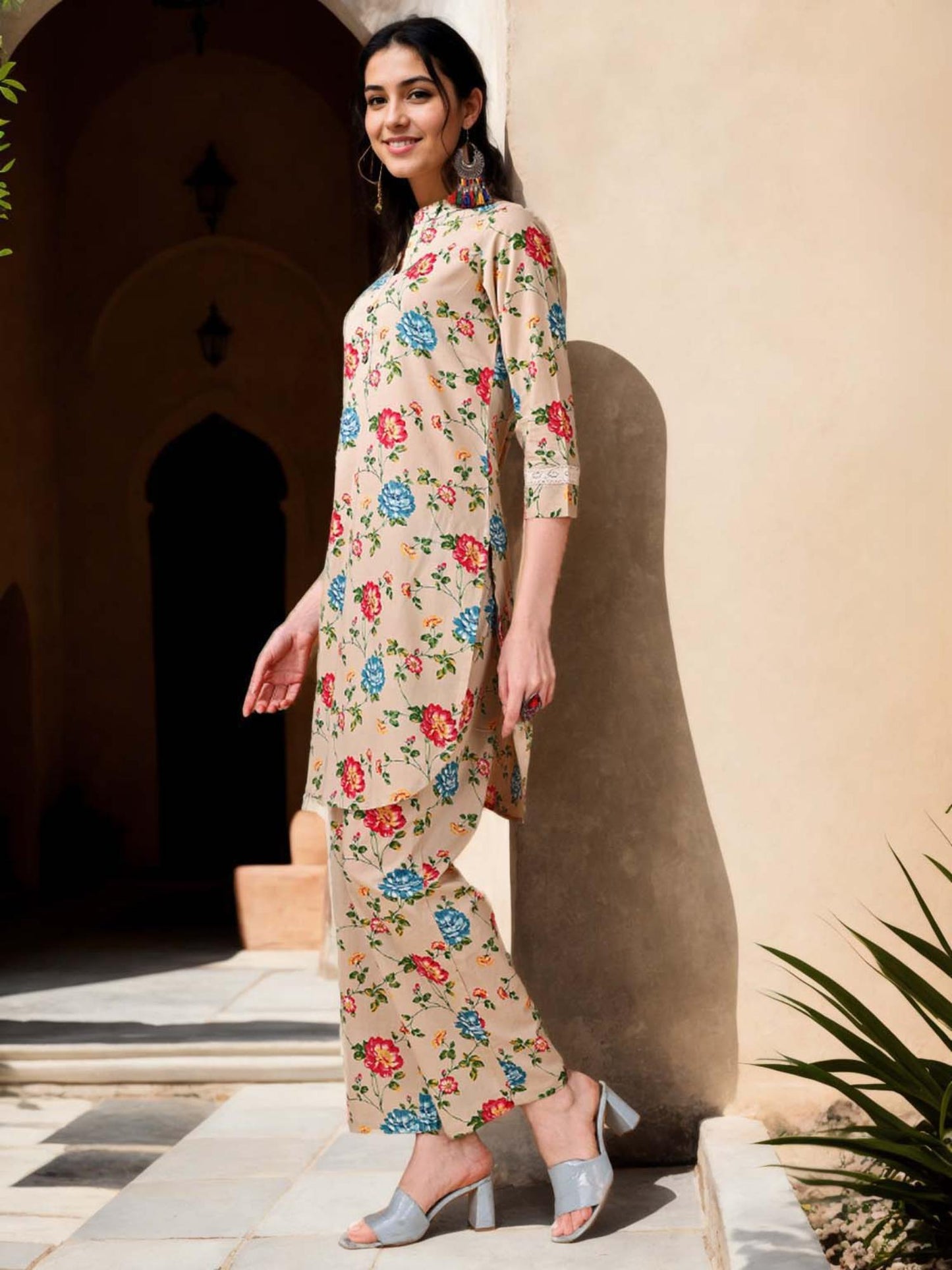 Cotton Floral Printed Beige Co-Ord (Set of 2)