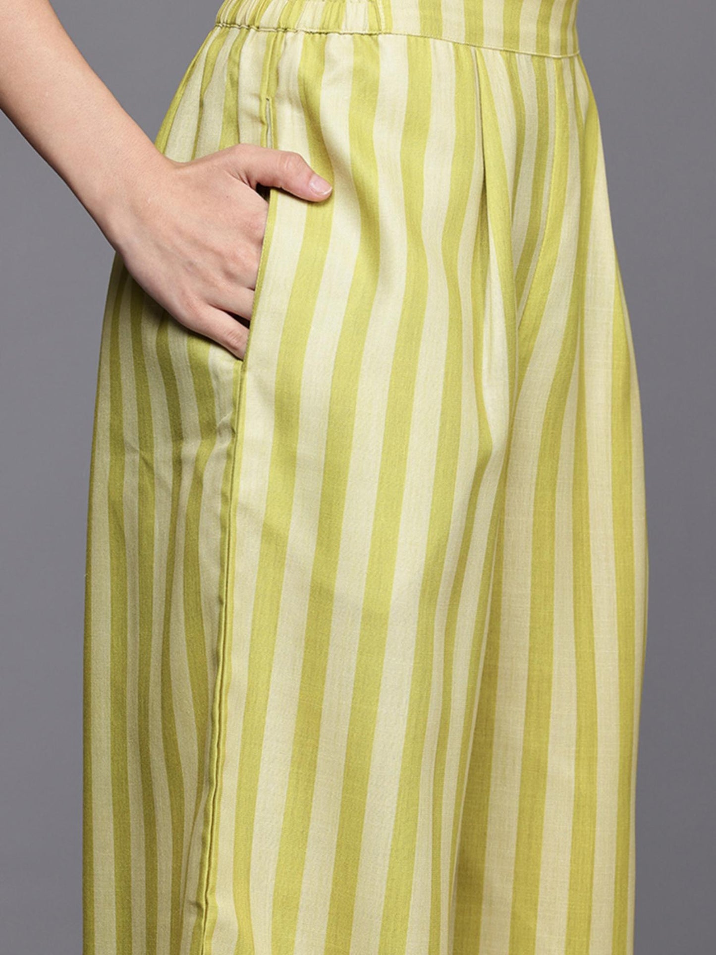 Women Green Cotton Blend Stripes Co-ord Set