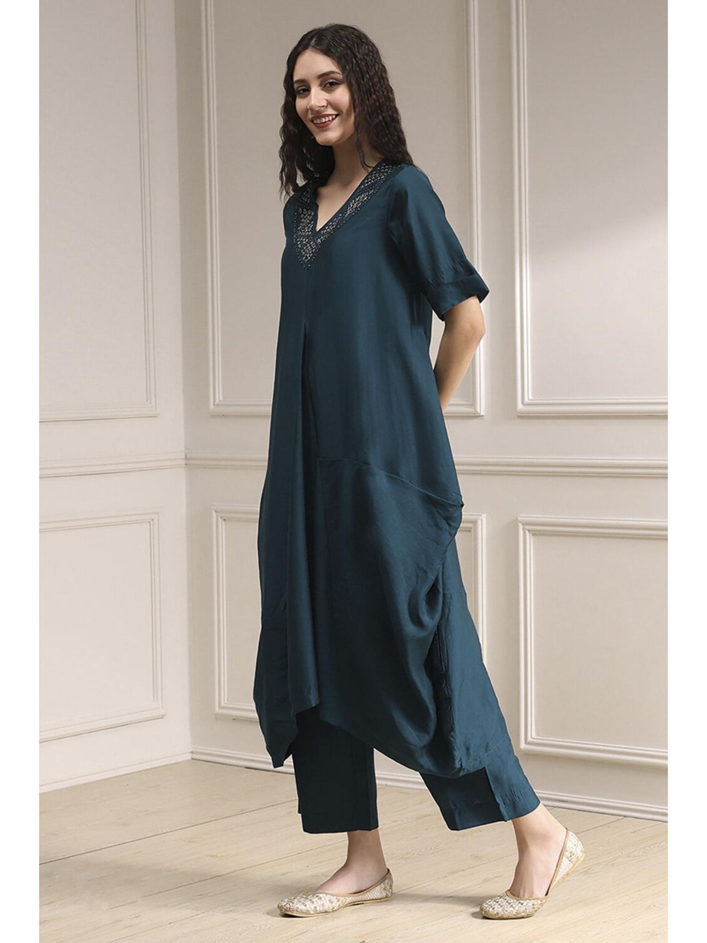 Women Teal Viscose Blend Solid Co-ord Set