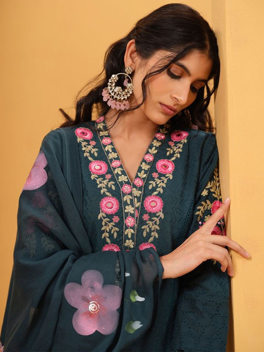 Ishin Women Floral Embroidered Regular Pure Cotton Kurta & Trousers With Floral Dupatta