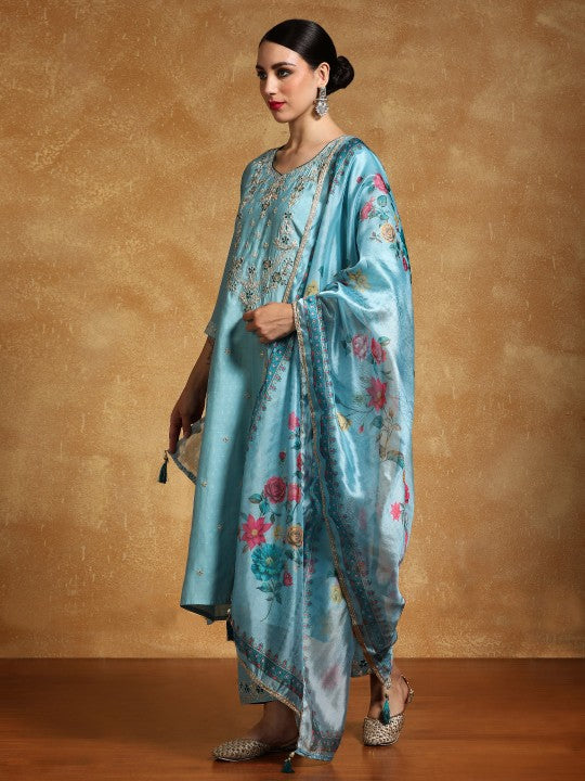 Varanga Women Floral Embroidered Regular Kurta