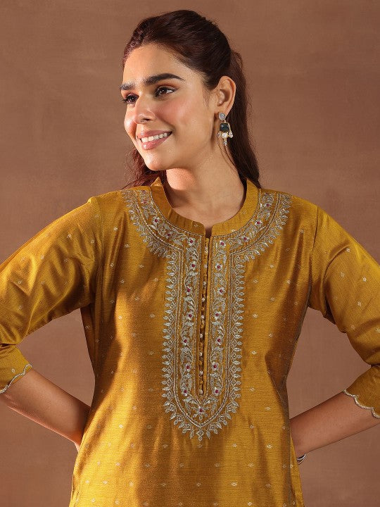 Floral Woven Design Thread Work Chanderi Silk Kurta
