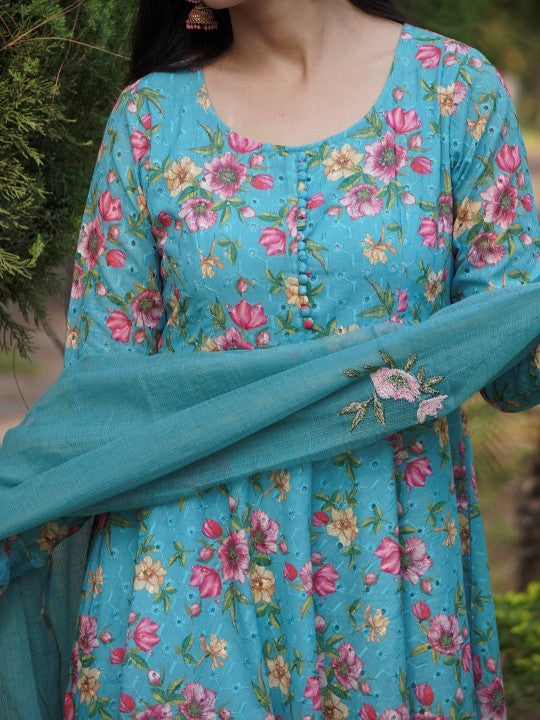 Bahe Kurtiz Women Floral Printed Cotton Kurti with Trousers & Dupatta