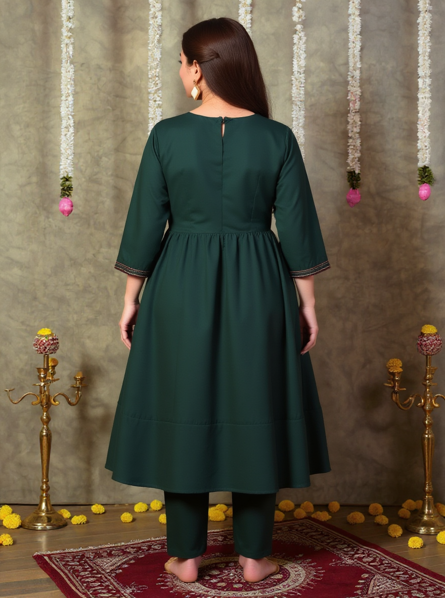 Embroidered Linen Cotton Solid Green Kurta