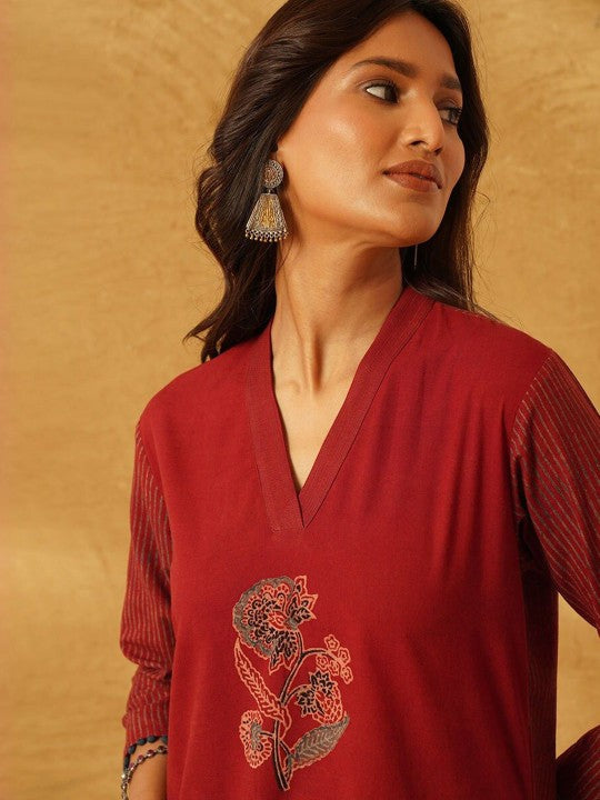 Floral Printed V-Neck Regular Pure Cotton Straight Kurta