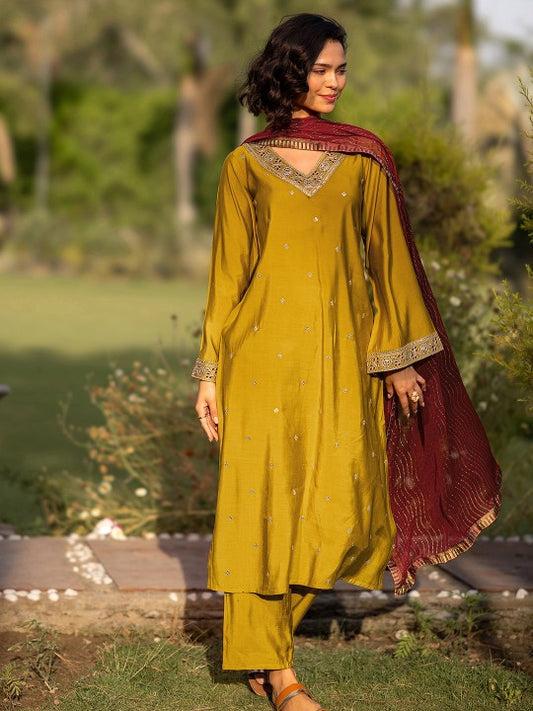 Gerua By Libas Women Ethnic Motifs Embroidered Regular Sequinned Kurta