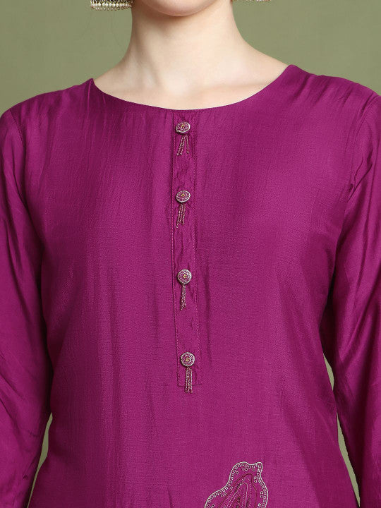 Stylee LIFESTYLE Floral Embroidered Pure Silk Kurta With Trouser And Dupatta