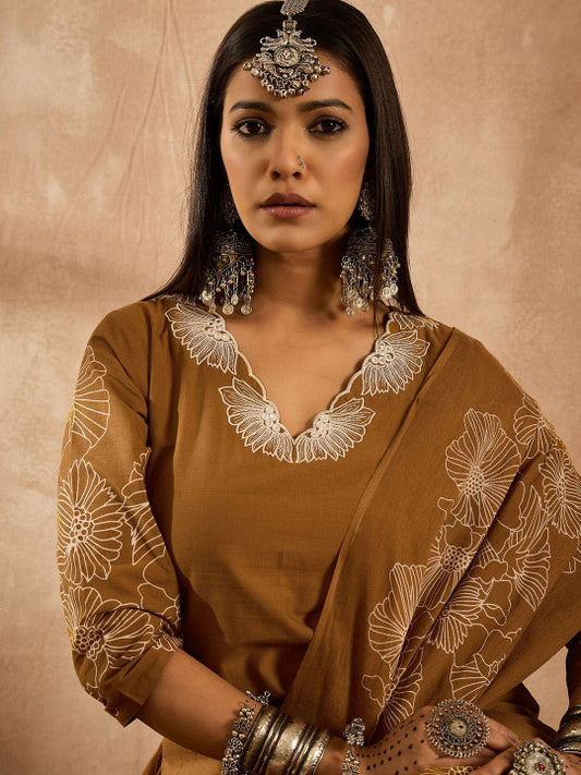 Indo Era Women Floral Embroidered Regular Sequinned Pure Cotton Kurta with Trousers & With Dupatta