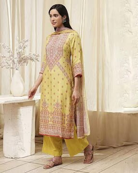 Women Floral Print Straight Kurta Set