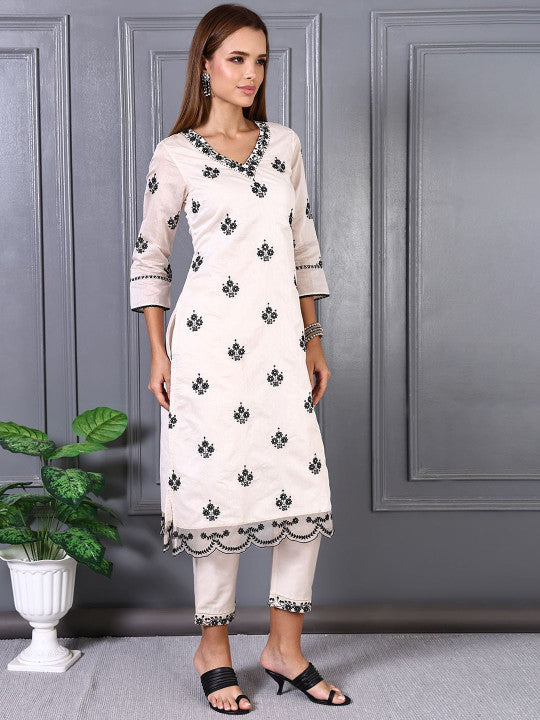 W Women Floral Embroidered V-Neck Regular Straight Kurta Trousers With Dupatta
