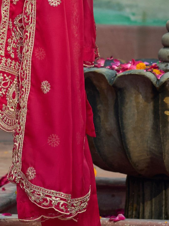 Indo Era Ethnic Motifs  Embroidered V-Neck Zari Organza Kurta