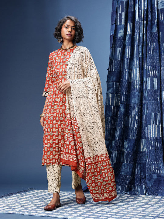 Taavi Ethnic Motifs Printed Bagru Kurta with Trousers & Dupatta
