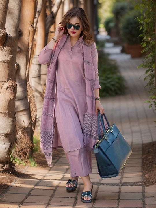 GoSriKi Round Neck Regular Straight Kurta with Trousers & Dupatta