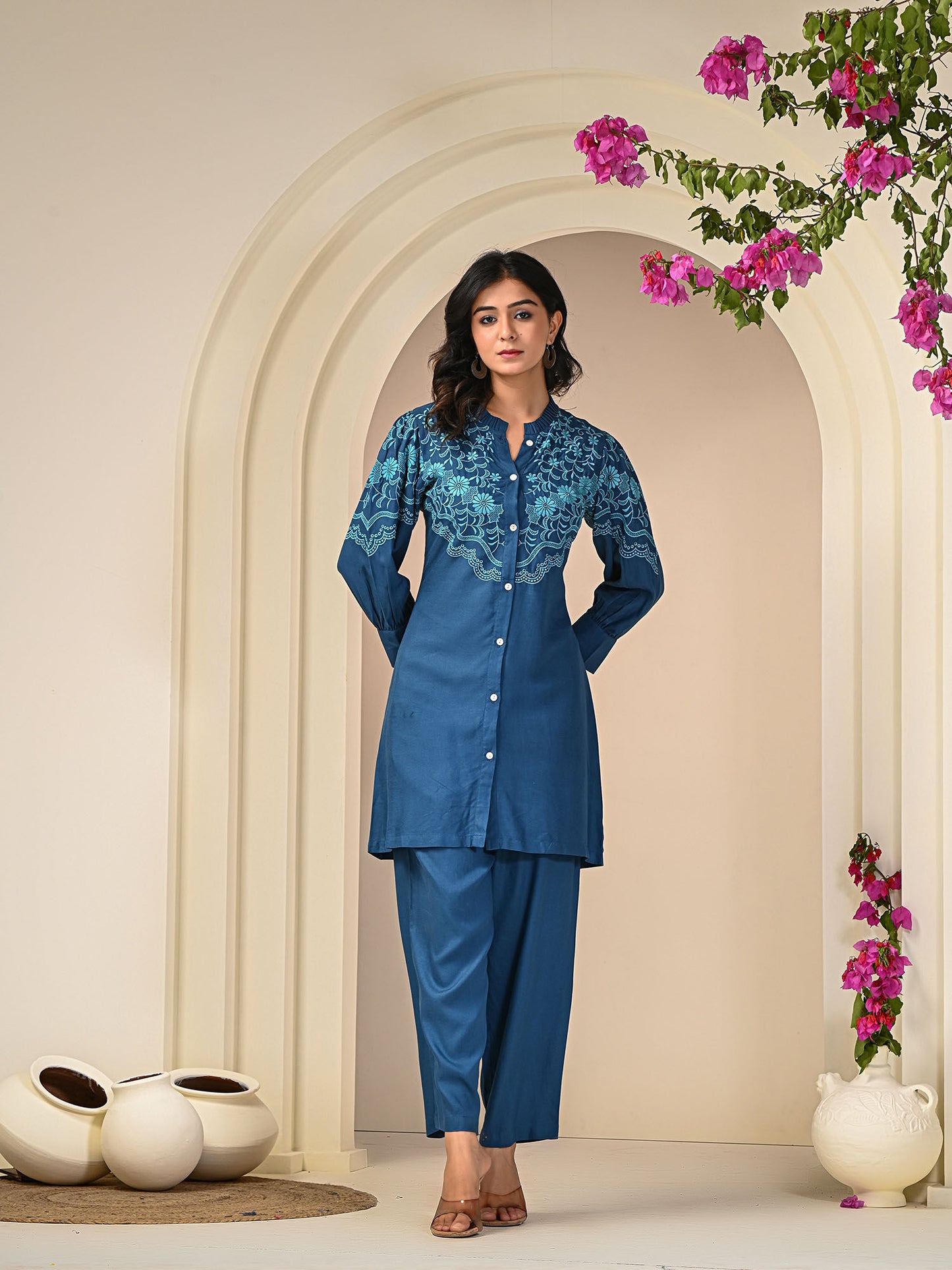 Women Turquoise Cotton Blend Embroidered Co-Ord (Set of 2)