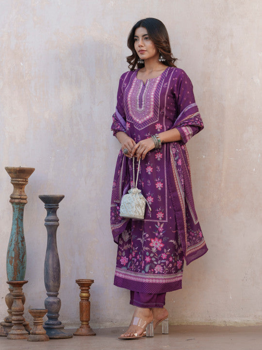 Floral Printed Straight Kurta With Trousers And Dupatta