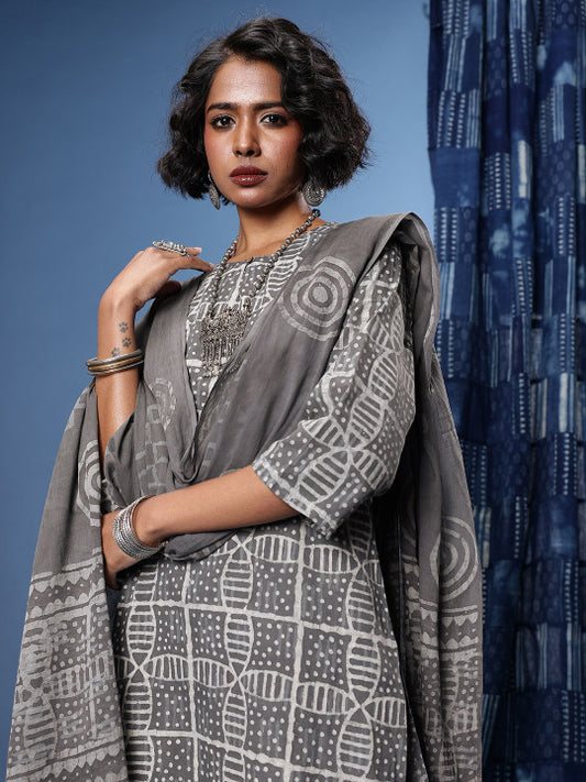 Taavi Geometric Printed Straight Kashish Indigo Kurta with Trousers & With Dupatta