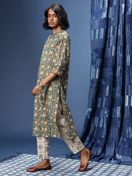 Taavi Bagru Ethnic Motifs Printed Pure Cotton Straight Kurta With Trousers & Dupatta