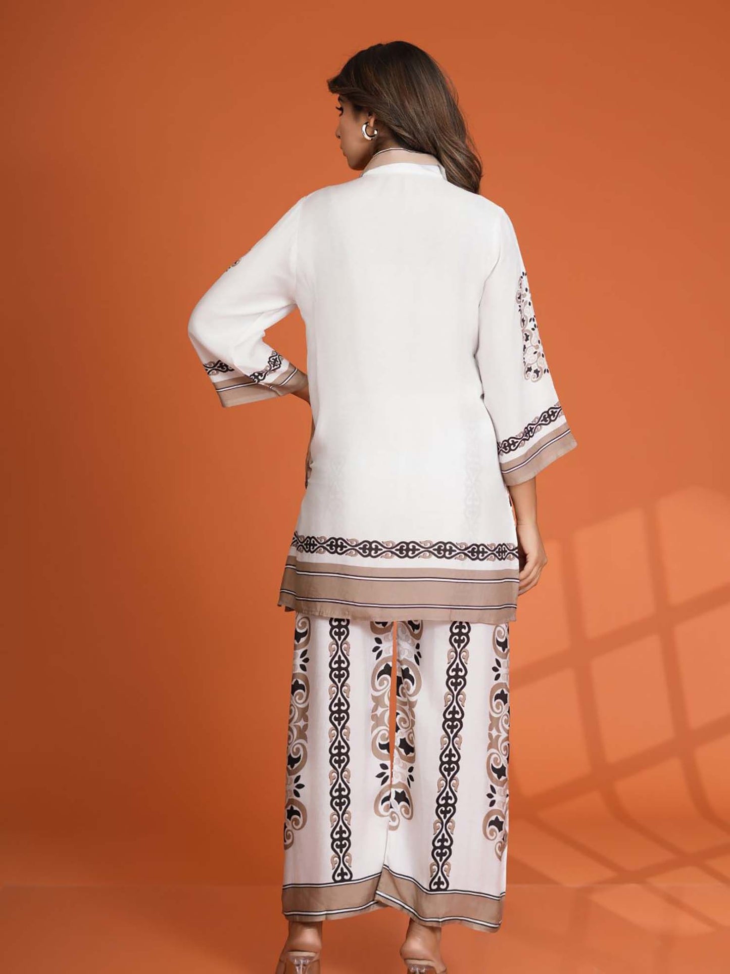 White &amp; Brown Floral Placement Print Co-Ord (Set of 2)