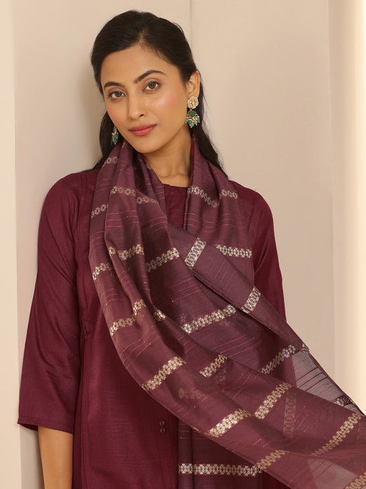 Neck Pleated Straight Kurta with Trousers & Dupatta