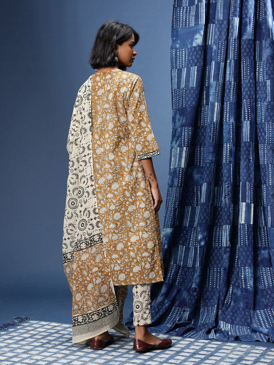 Taavi Bagru Ethnic Motifs Printed Straight Kurta With Trousers & Dupatta