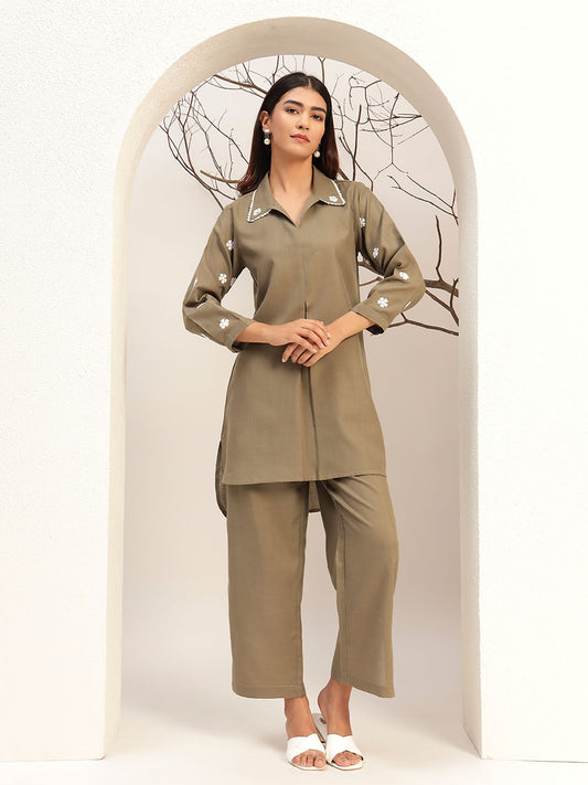 Grey Color with Collar Neck Caual Tunic with Trouser Co-Ord Set Of 2