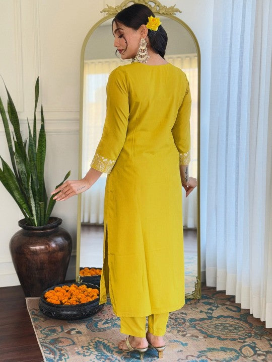 Floral Yoke Design Thread Work Kurta With Trousers & Dupatta