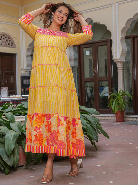 Printed Fit and Flare Maxi Dress