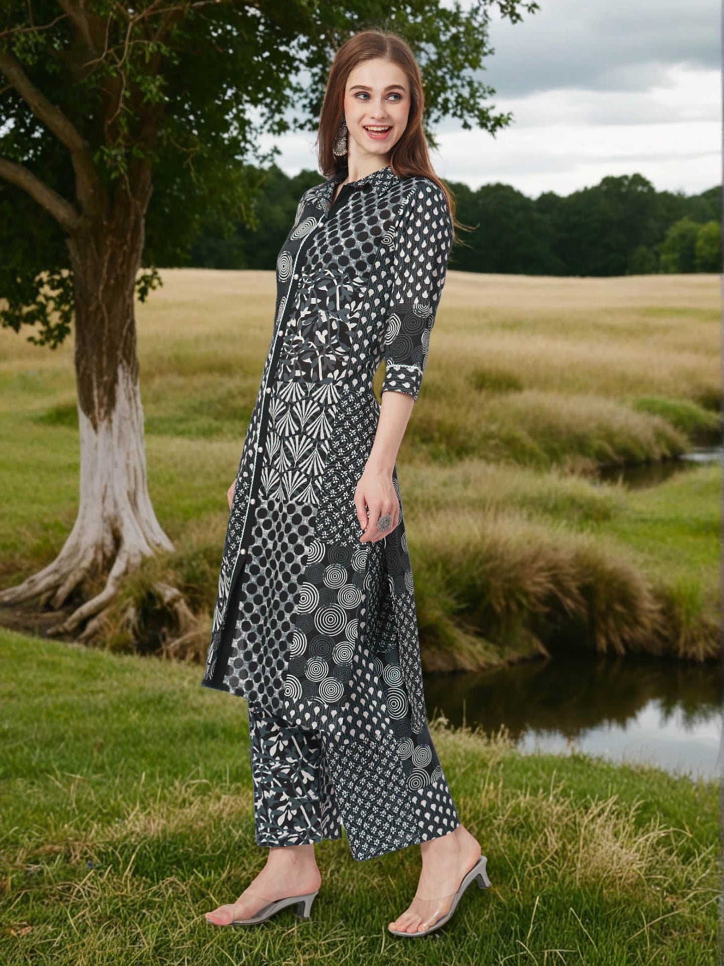 Women Black Geometric Printed Co-Ord Set