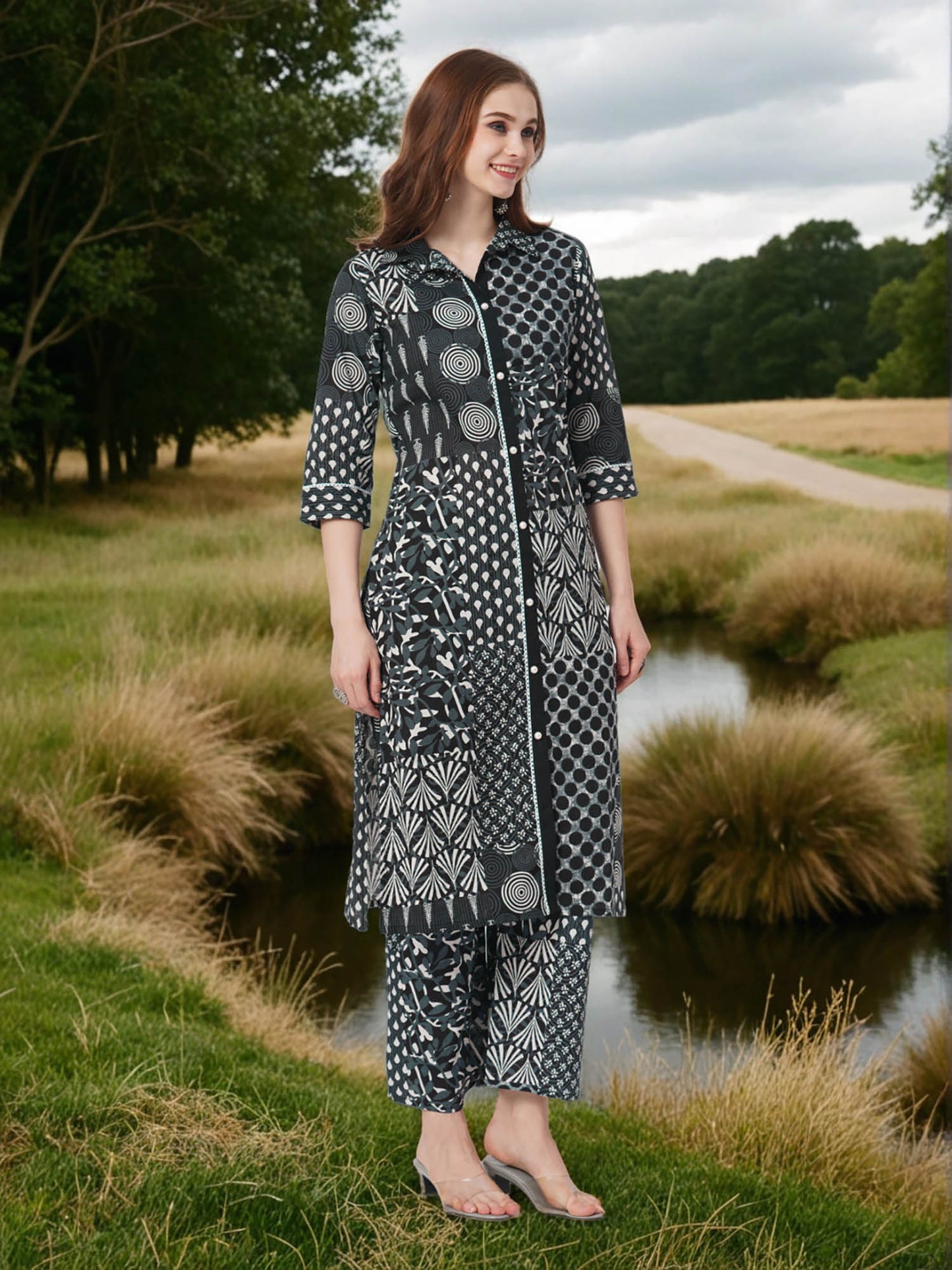 Women Black Geometric Printed Co-Ord Set