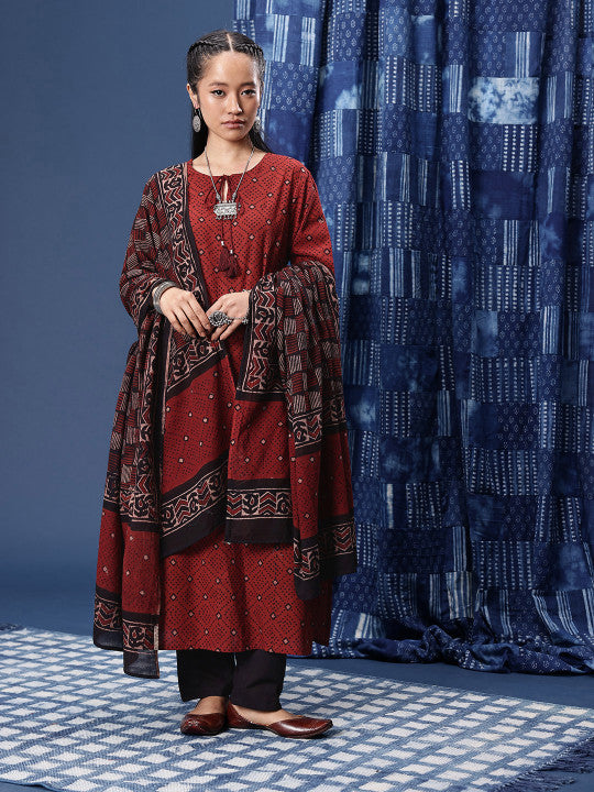 Taavi Geometric Printed Regular Ajrakh Kurta with Trousers & With Dupatta