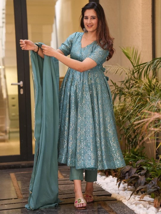 Vama Heritage Women Ethnic Motifs Printed Pleated Sequinned Silk Georgette Kurta