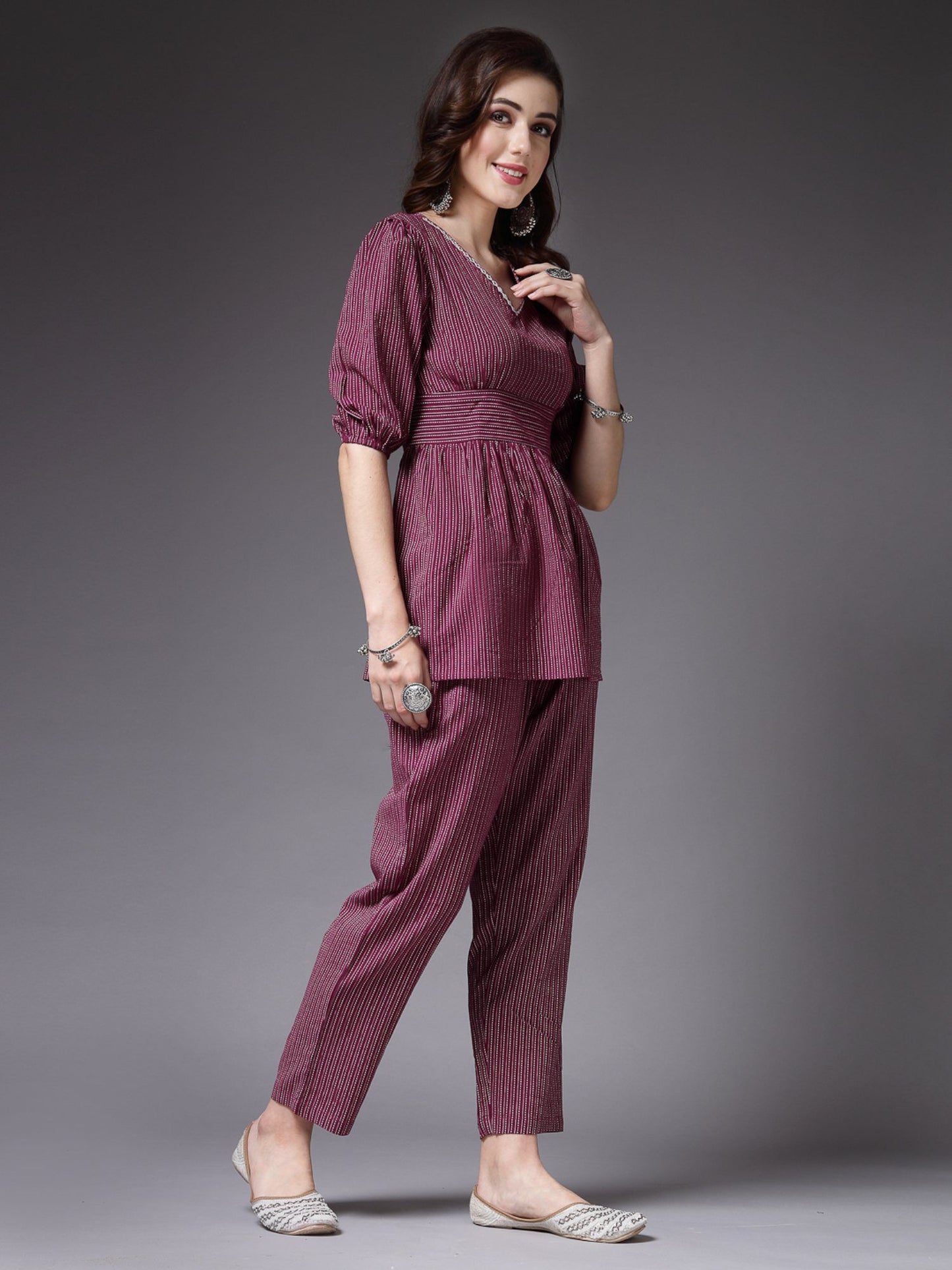 Women'S Wine Thread Work Embroidered Kantha Cotton Co-Ord (Set of 2)