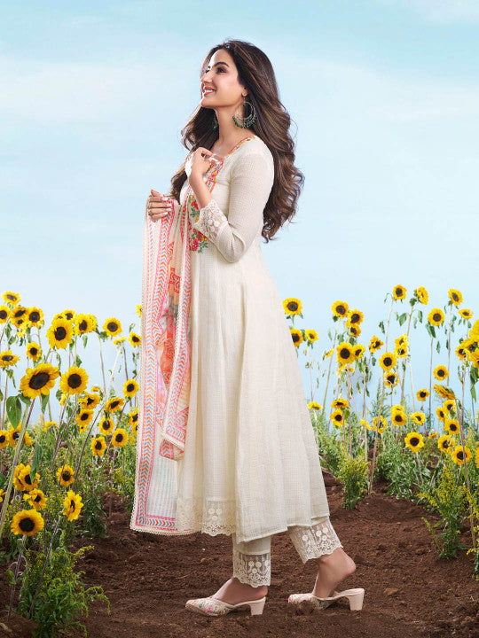 Inddus Women Floral Embroidered Regular Thread Work Kurta with Trousers & With Dupatta