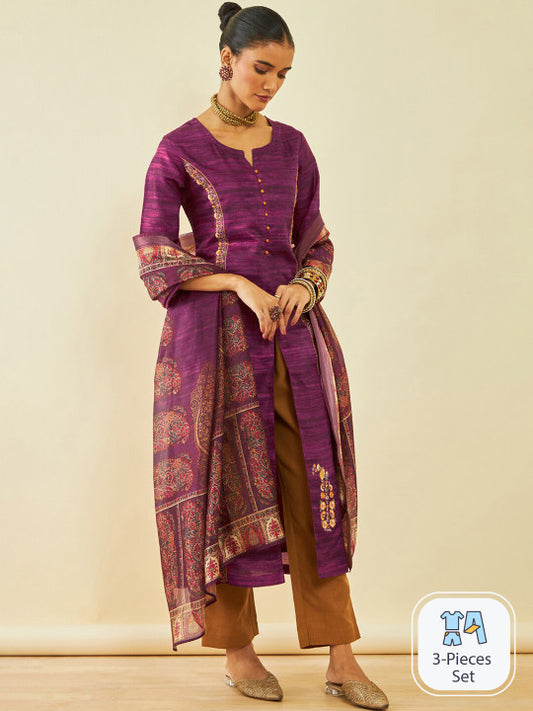 Floral Printed Regular Thread Work Kurta With Trousers & Dupatta