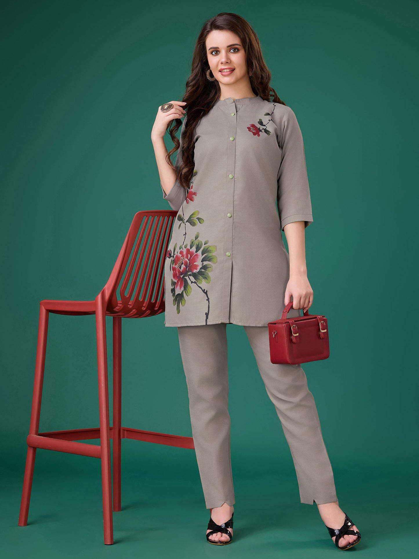 Women Grey Linen Floral Print Causal Co-Ord (Set of 2)