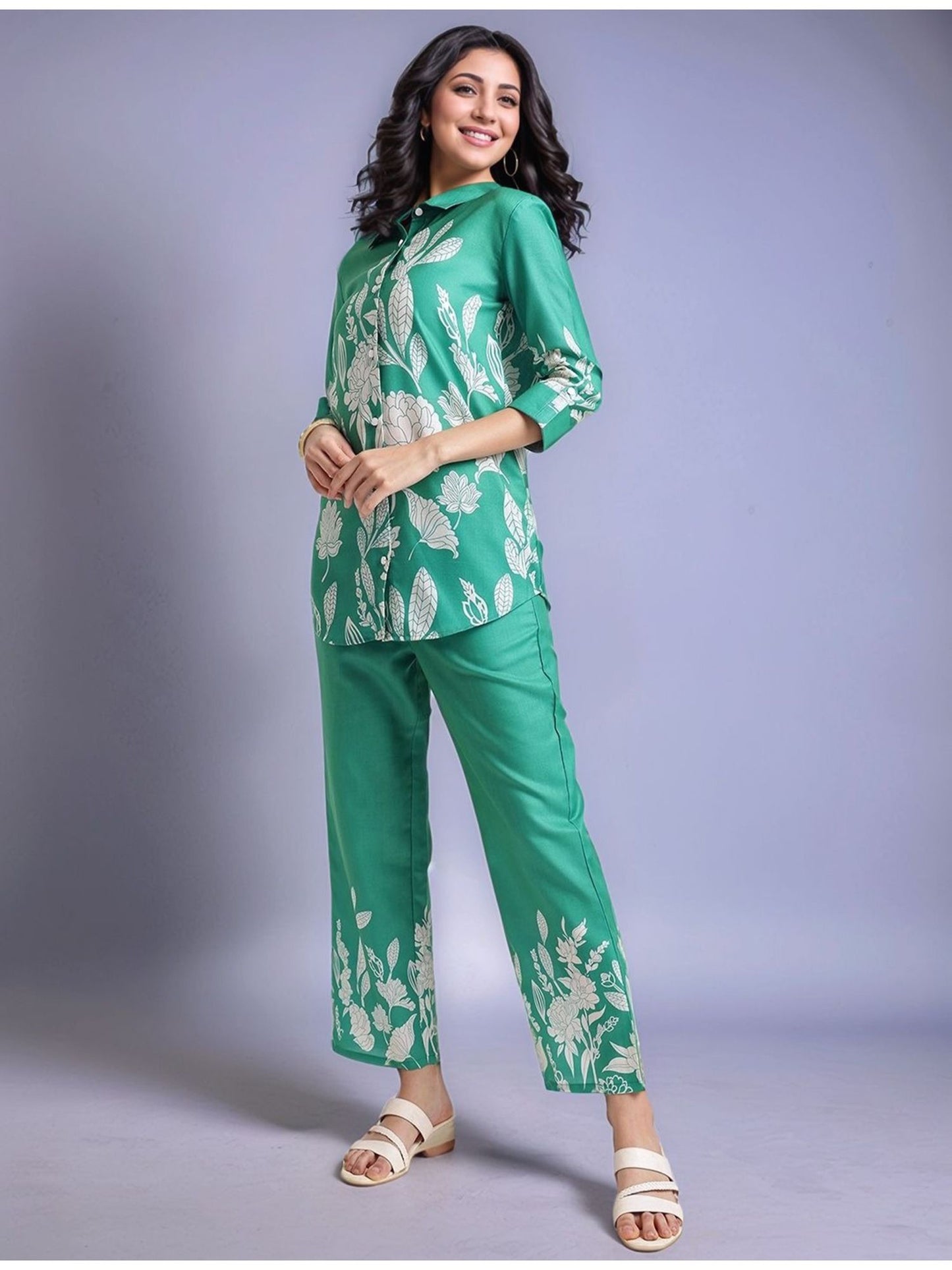Green Women's Floral Printed Cotton Blend Shirt with Trousers (Set of 2)