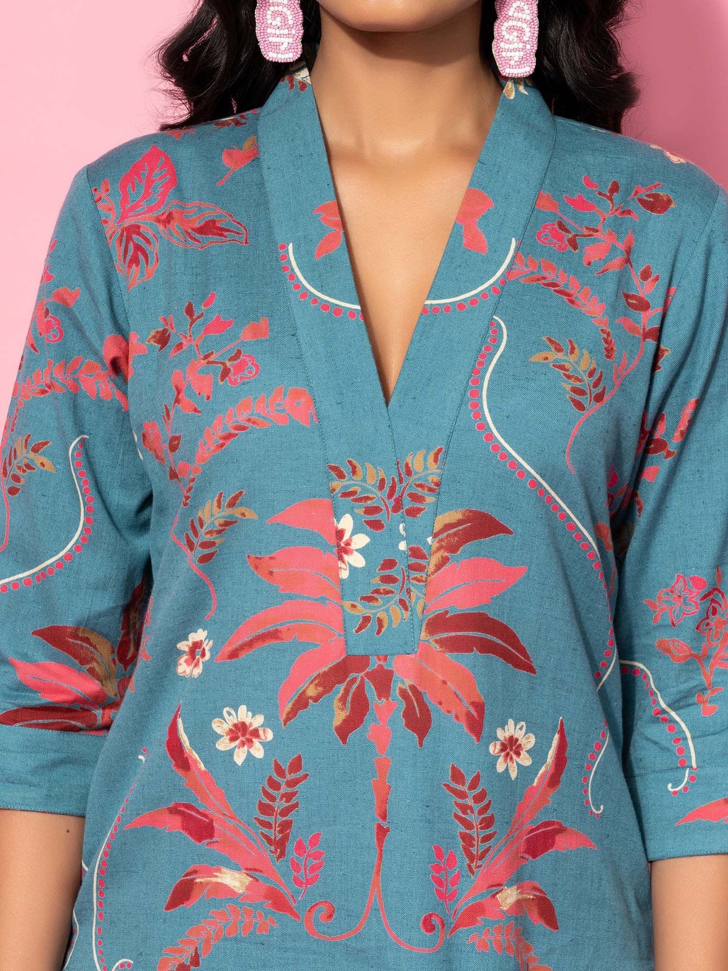 Blue Floral Printed Straight Kurta with Pant (Set of 2)