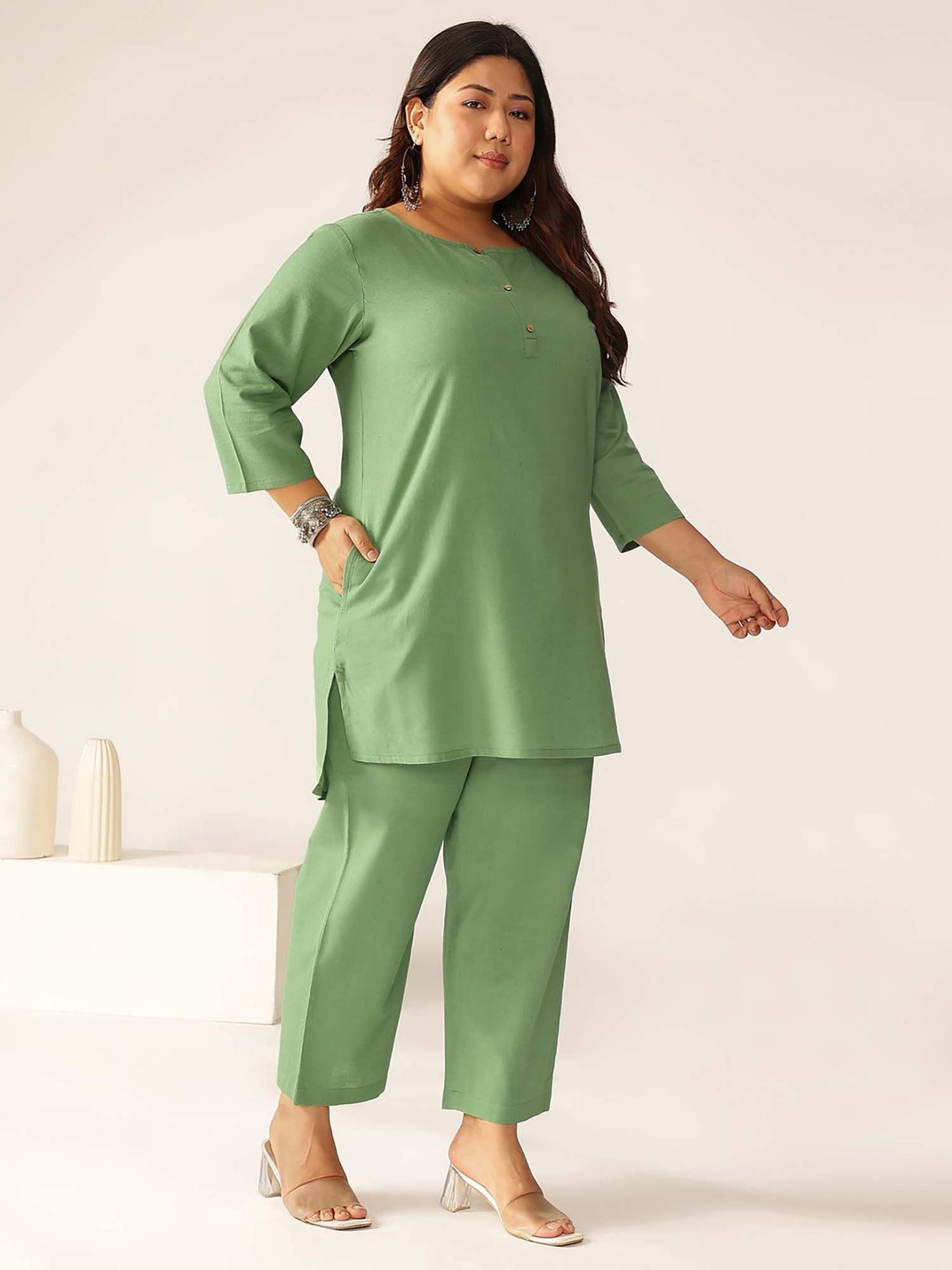 Women's Plus Size Green Cotton Solid A-Line Co-Ord (Set of 2)
