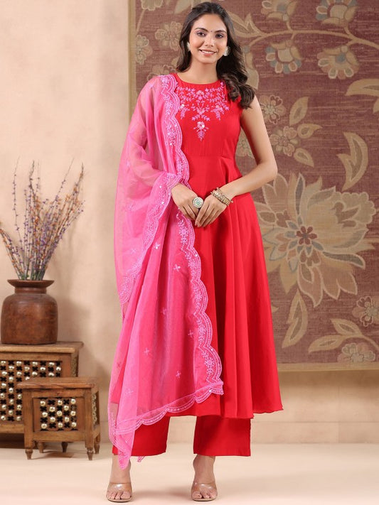 GILLORI Ethnic Motifs Embroidered Empire Art Silk Kurta