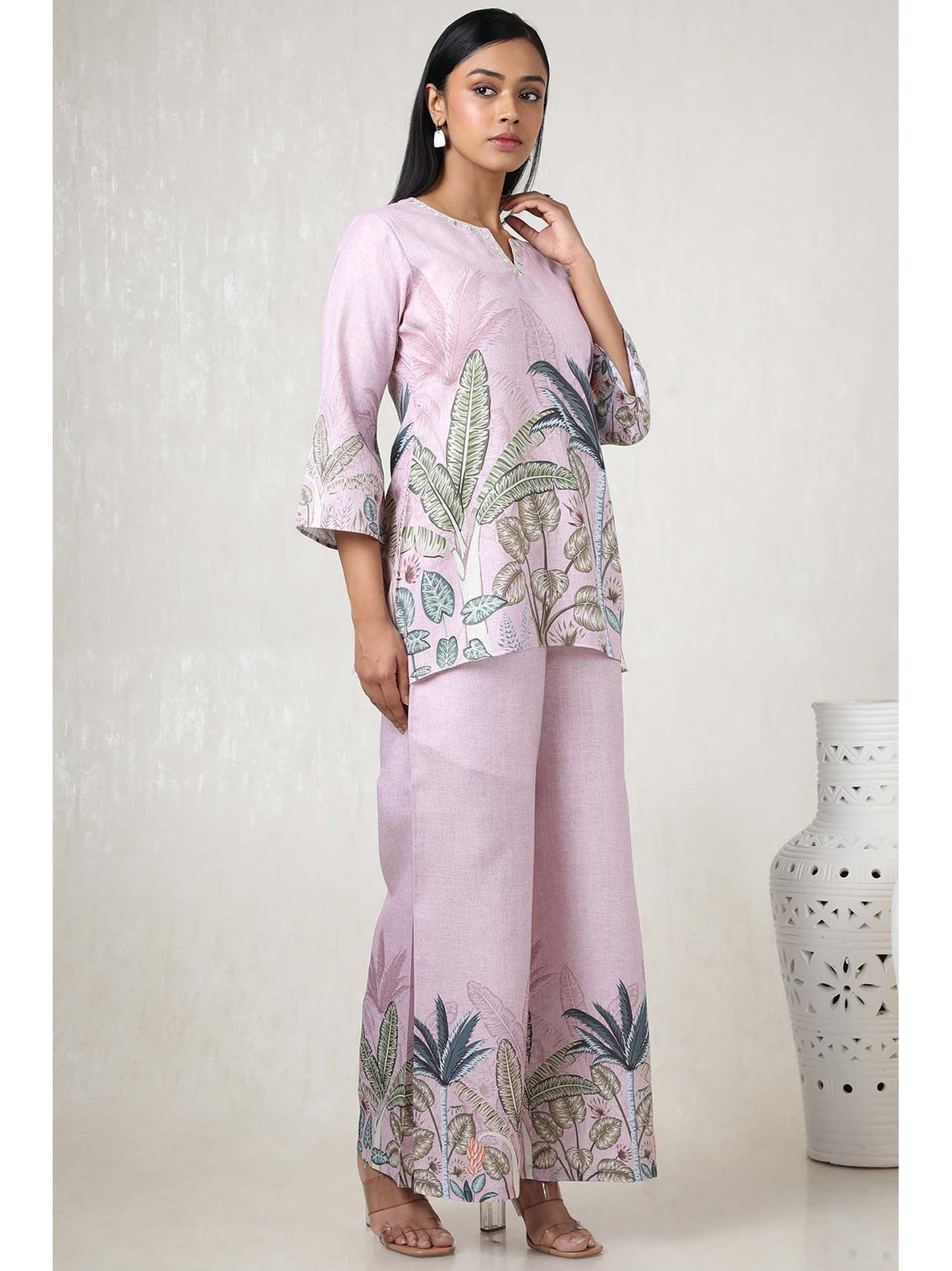 Women Pink Linen Floral Print Co-Ord (Set of 2)