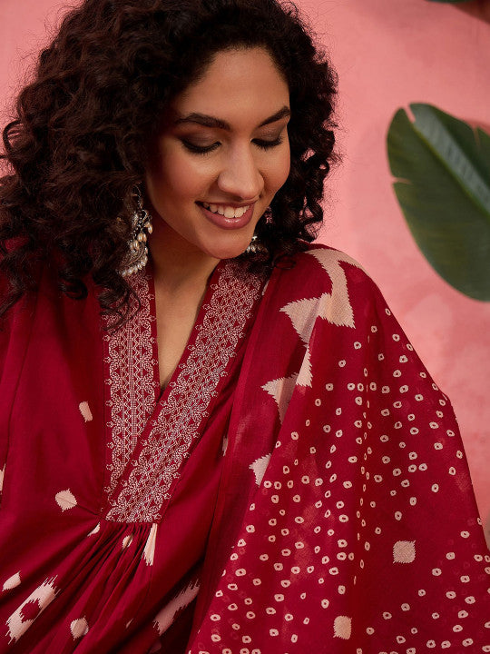 Vastramyaa Geometric Printed V-Neck Cotton A-Line Kurta With Trousers & Dupatta