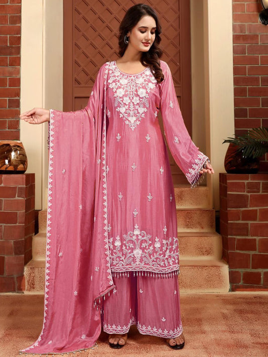UDAY ENTERPRISE Women Floral Embroidered Kurta with Sharara & Dupatta
