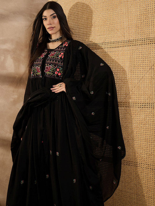 CHETI Women Floral Embroidered Anarkali Kurta with Trousers & Dupatta
