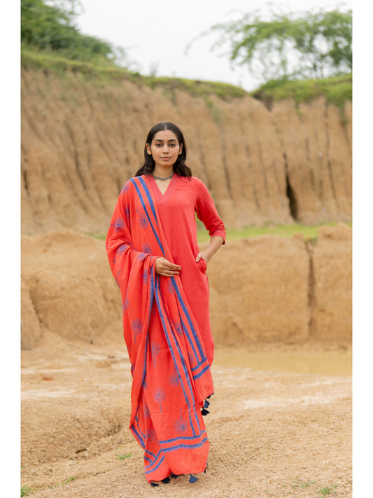 Coral Red Kurta with Pant (Set of 2)