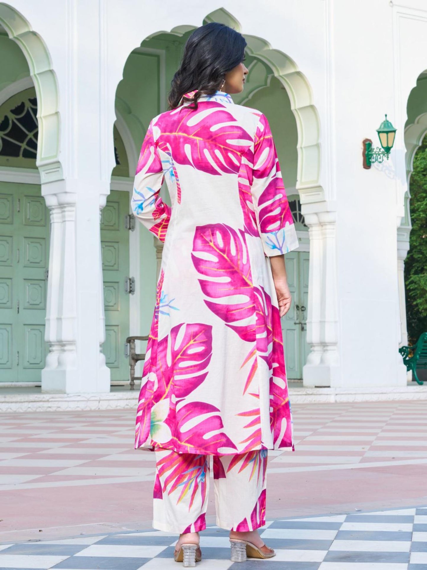 Women Pink Cotton Blend Floral Co-Ord Set