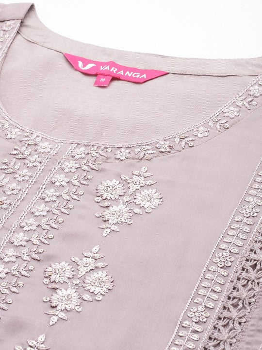 Varanga Women Floral Embroidered Regular Sequinned Kurta