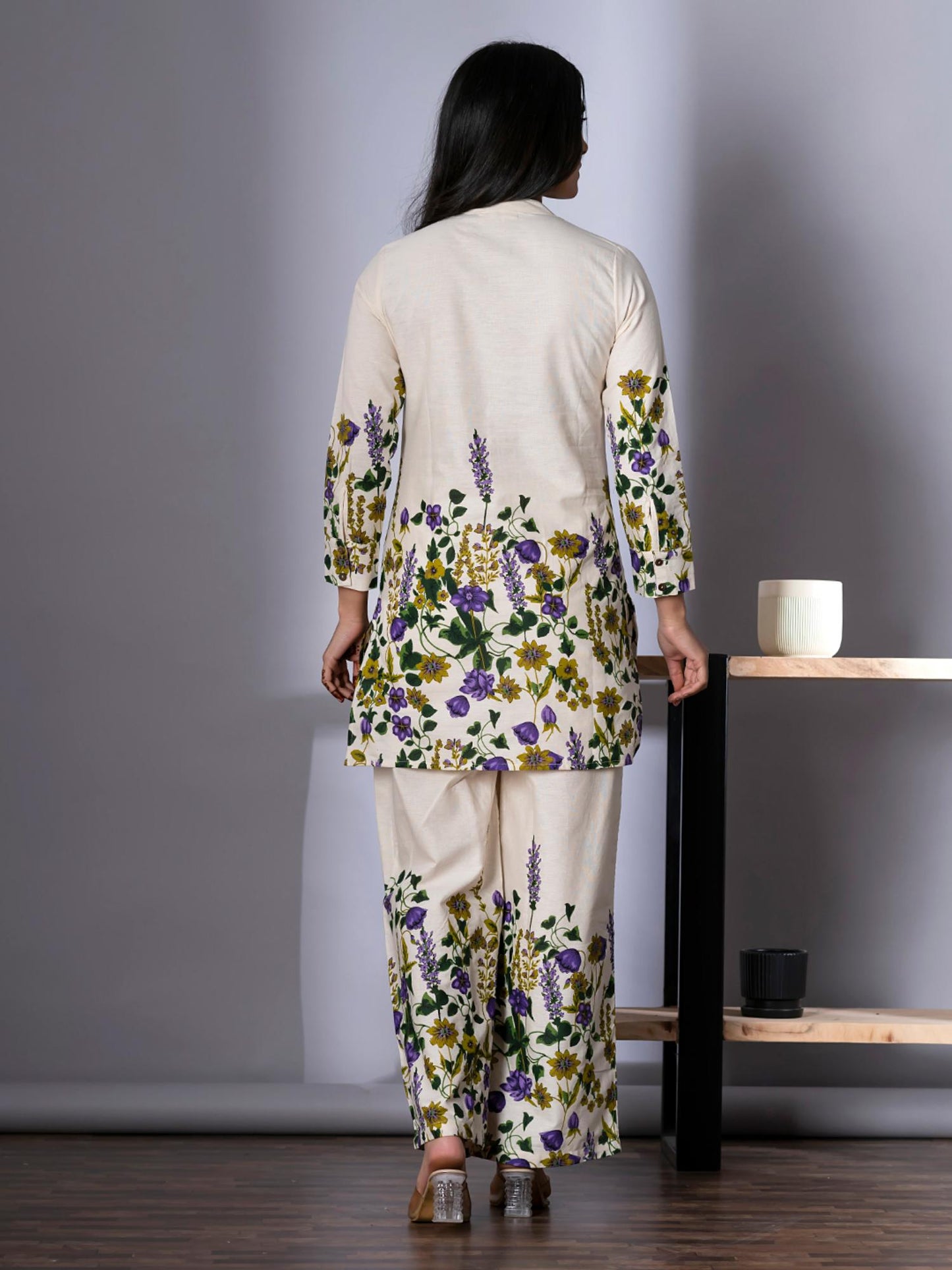 Women Off White Printed Co-Ord (Set of 2)